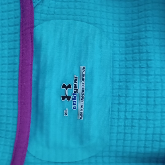 Under Armour Blue XL Long sleeve pullover - Picture 8 of 10